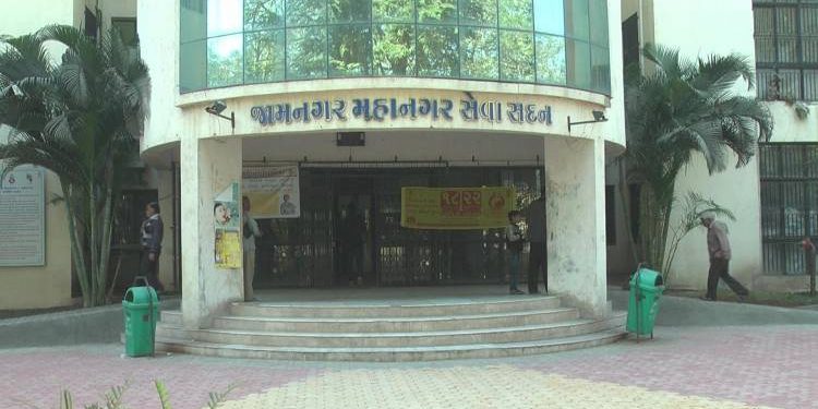 કંગાળ જામનગર મહાનગરપાલિકા,કર્મચારીઓ જુએ છે પગારની રાહ…