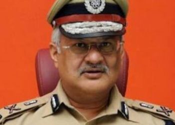 પાંચવર્ષ એક જ પોલીસમથકમાં ફરજ બજાવનાર પોલીસકર્મીઓની બદલી કરો:શિવાનંદ ઝા