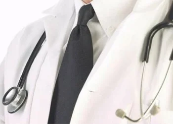 હનીટ્રેપ:તબીબ સાથે અંગતપળોનો વિડીયો ઉતારી અને દોઢ કરોડ માગવામાં આવ્યા 