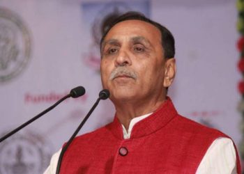 IAS અધિકારીઓને CM એ શું આપી સલાહ…?