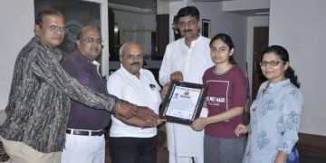 જામનગર:જી.જી.હોસ્પિટલના તબીબ ની પુત્રીનું સન્માન..