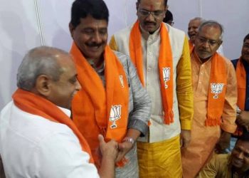 શંકરસિંહવાઘેલા ના પુત્ર મહેન્દ્રસિંહ ભાજપમાં,કોંગ્રેસયુક્ત ભાજપ..!!