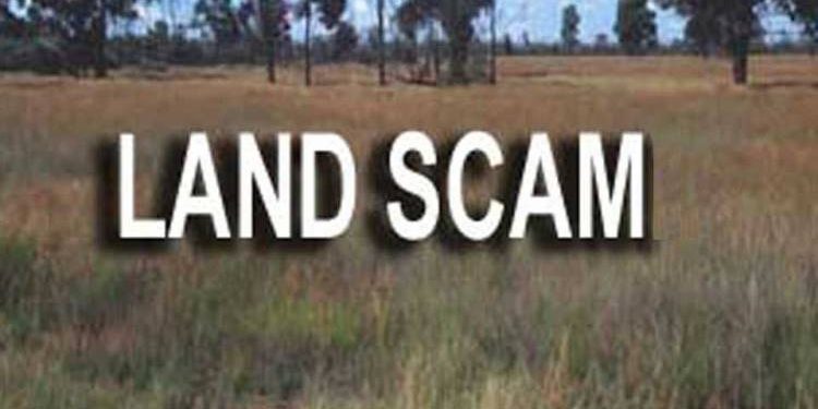 ખંભાળિયાના જમીન કૌભાંડમાં બે કર્મચારીઓનુ “બહુમુલ્ય યોગદાન”