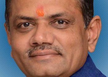 હાર્દિકના આંદોલનના મામલે ભાજપ કોંગ્રેસ વચ્ચે ઘમાસાણ