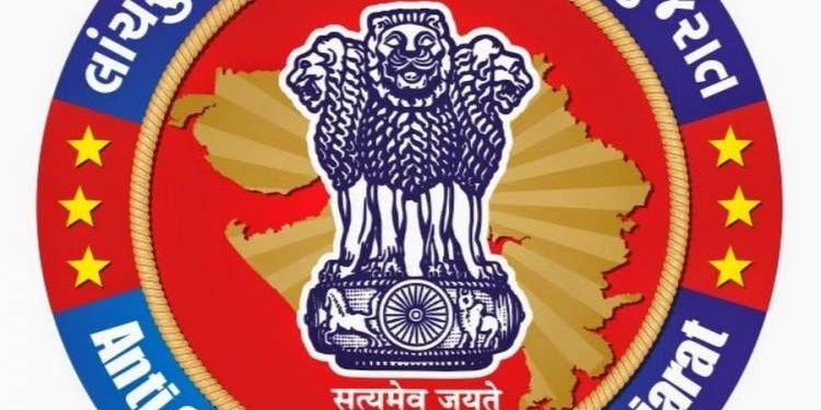 જામનગર:સીટી સર્વે સુપ્રિટેન્ડન્ટ સામે A.C.B એ દાખલ કર્યો ડીમાન્ડ કેસ..