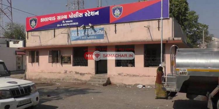 કાલાવડની વાડીમાં જુગારના ચાલતા બે ફિલ્ડ પર પોલીસના અંતે દરોડા