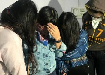 સ્પામાં ઝડપાયેલ ચાર માથી બે યુવકમાં થી યુવતી બનેલ હોવાનું ખૂલ્યું