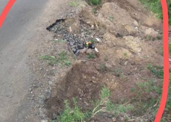 કાલાવડ વિસ્તારમાં રસ્તાના કામ નેતા અને અધિકારી ભાગમાં રાખે પછી કામ કેવું થાય..?