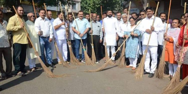 આ ફોટો જોઈને તમે શું કેહ્શો..?