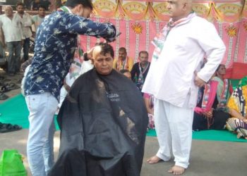 કોંગી કોર્પોરેટર એ શા માટે કરાવ્યો ટકો…