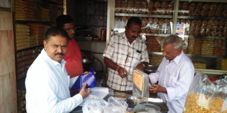 મનપાની ફુડ શાખાની રડારમાં ગાંઠીયા-જલેબીની માત્ર ત્રણ દૂકાનો જ આવી…!  