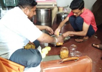 દિવાળીનો તહેવાર ટાણે જ ફૂડ વિભાગને લોકોના આરોગ્યની ચિંતા થઈ..