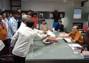 ખોડિયાર માતાજી મંદિરના દ્વાર ખોલવા કાનાલુસના ગ્રામજનોની માંગણી