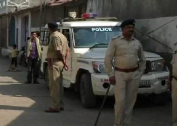 પરિણીતા તાબે ન થતાં ચાલુ ઇકો કારમાંથી ફેંકી દઈ હત્યા