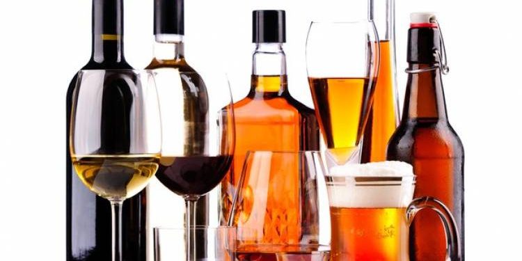 બોટલો હતી બ્રાન્ડેડ અને દારૂ હતો નકલી…