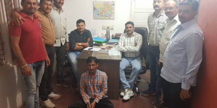 બોગસ દસ્તાવેજ બનાવવાના ગુન્હામાં તલાટીમંત્રીની ધરપકડ..