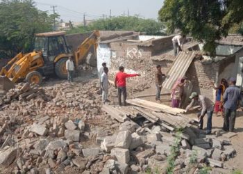 અંતે બેડેશ્વર નજીક ના ૧૯ દબાણો હટાવવા માટે શરૂ થયું ઓપરેશન..