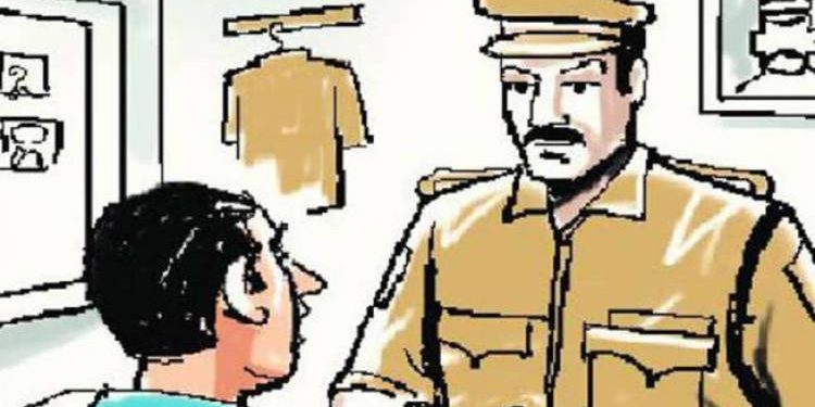 ડી.જી.વિજીલન્સના નામે લોકો પાસેથી તોડ કરતી બોગસ પોલીસ ઝડપાઈ..