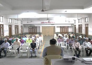 જામનગર મહાનગર પાલિકાના અધિકારીઓને ધ્યાનના પાઠ ભણાવાયા. 