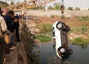 નદીમાંથી મળી આવેલ કારમાંથી શું નીકળશે રહસ્ય?