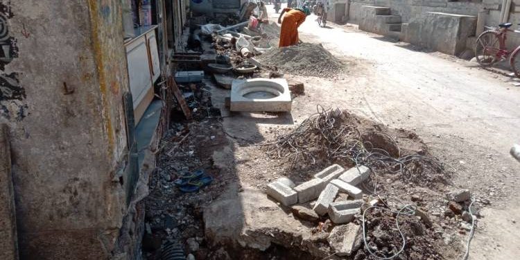 મેયરના વોર્ડમાં વસવાટ કરતાં વકીલે મેયર ને શું કરી ફરિયાદ?