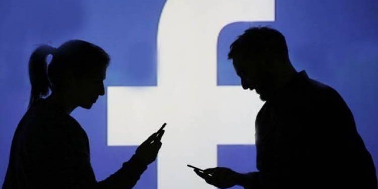 ફેસબુક ફ્રેન્ડ યુવતીએ બિલ્ડરને આવી રીતે માર્યું ૧.૩૦ લાખનું બુચ..!