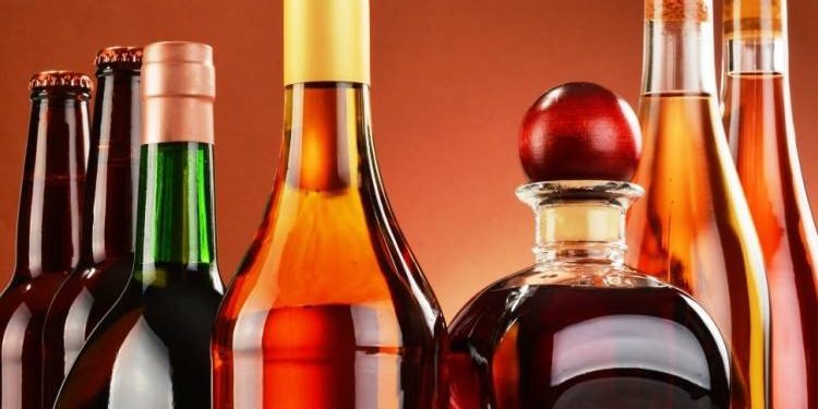 જામનગર:ડેપ્યુટી મેયરનો ભાઈ દારુ અને બીયર સાથે ઝડપાયો 