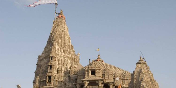 કોરોનો વાયરસ:જગતમંદિરમાં દર્શનાર્થે આવતા ભાવિકોને લઈને જારી કરવામાં આવ્યા સૂચનો