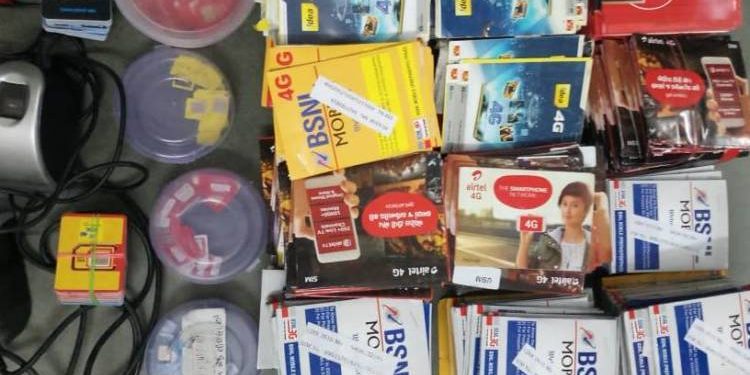 સીમકાર્ડ ખરીદનાર ગ્રાહકો સાથે આ રીતે થતી હતી છેતરપીંડી..