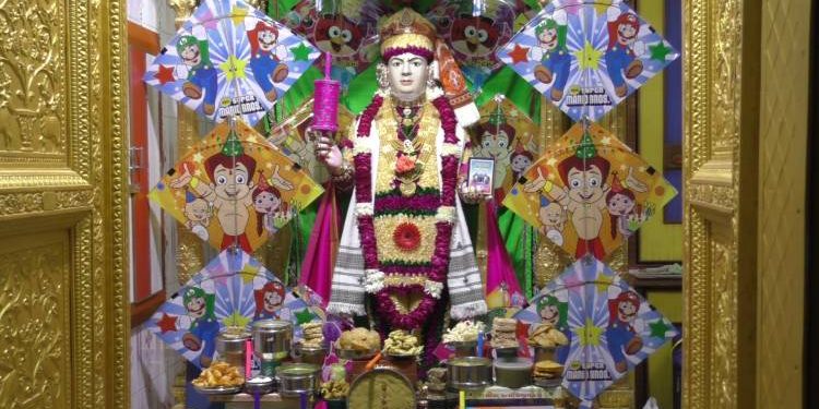 જામનગર:સ્વામીનારાયણ મંદિરમાં કેવો છે શણગાર જુઓ VIDEO