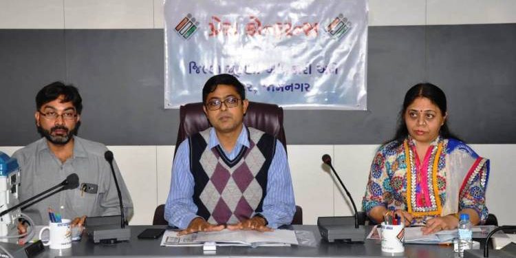 લોકસભાની ચૂંટણી થશે નવા EVM મશીનોથી