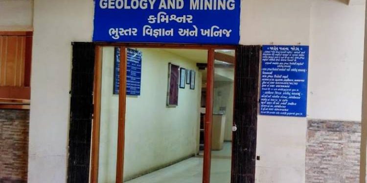 જોડીયામાં બેફામ ખનીજ ચોરી વચ્ચે રેતી ઉપાડવા માટે ઇ-હરાજી થશે