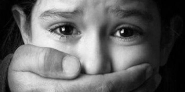 યુવકે કર્યું બાળકીનું અપહરણ અને મળ્યું આવું મોત..!