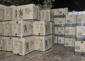 દારૂની આ હેરફેર પણ પકડાઈ ગઈ..!