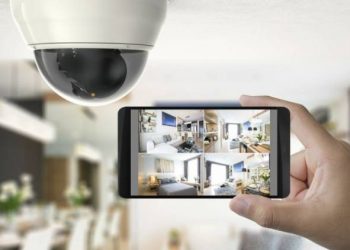 પતિએ ઘરમાં છુપી રીતે કેમેરા મૂક્યા,પત્નીની લીલા કેદ થઈ, તપાસ કરતા મિત્ર સાથે…..