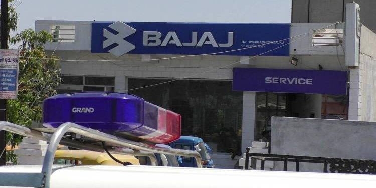 જામનગર:ચોરોએ ચોકીદાર પર હુમલો કરતાં ચોકીદાર ગંભીર..