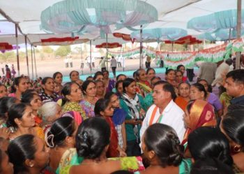 મુળુભાઇ કંડોરીયા આ મુદ્દાઓની સાથે જઇ રહ્યા છે પ્રજા વચ્ચે