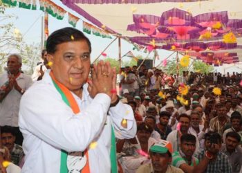 ખેડૂતોને દેવામાફીનું વચન જામનગર લોકસભા બેઠક પર કોંગ્રેસનું જીતનું કારણ બની શકે છે.