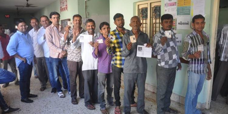 જામનગર શહેરમાં ભારે ઉત્સાહ સાથે મતદાનની શરૂઆત,જાણો કેટલું થયું મતદાન