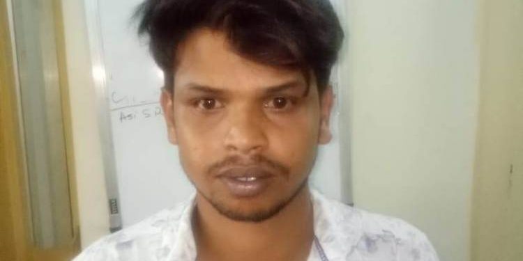 આ ભાઈ છે ડીગ્રી વિનાના ડોક્ટર..