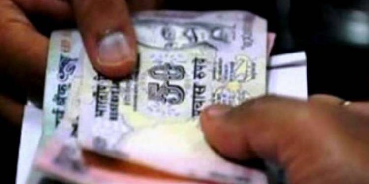 180 રૂપિયાની લાંચ…! 2 ઝડપાયા