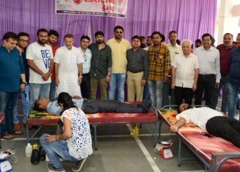 પૂર્વ મંત્રી બાબુભાઈ લાલની પુણ્યતિથિ નિમિત્તે યોજાયો રક્તદાન કેમ્પ