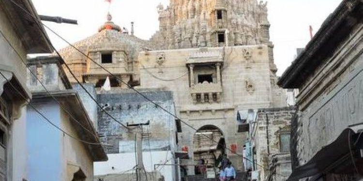 તીર્થક્ષેત્ર દ્વારકાને આડેધડ “દબાણ” નું કલંક