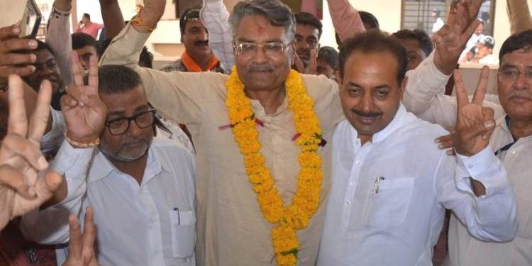 જામનગર ગ્રામ્ય બેઠક પરથી કોંગ્રેસનો કબ્જો ગયો,રાઘવજીએ મારી બાજી…