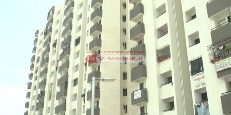 ખડકાયા બાદ ખાલી રહેતા હવે સરકાર આવાસ ભાડે પણ આપશે