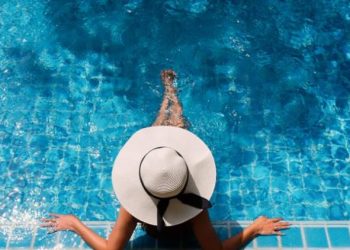 સ્વીમીંગ પુલમાં નહાતી મહિલાઓના વિડીયો ઉતારનાર ફરિયાદ બાદ ઝડપાયો..