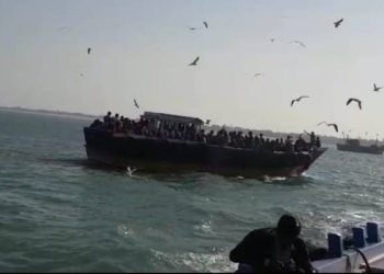 બેટ દ્વારકામાં ૨ પર્યટકો ડૂબ્યા,શોધખોળ ચાલુ.. 