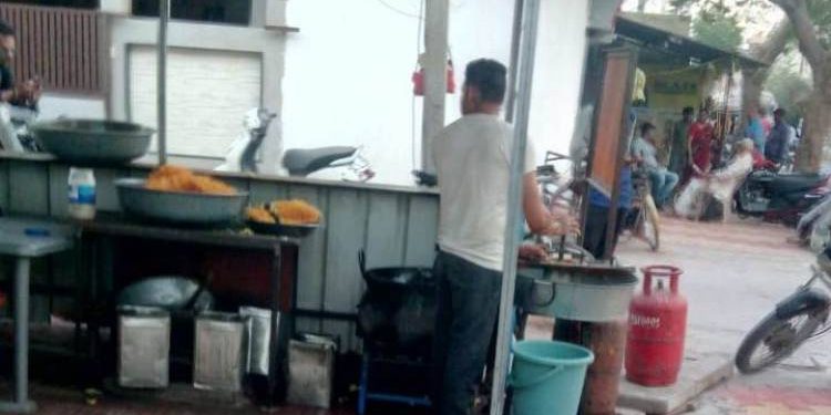 મારા ઘર પાસે થઇ રહેલા આ કામ અંગે મેં કેટલીય કરી રજૂઆત પણ તંત્રએ દાદ જ ના આપી…