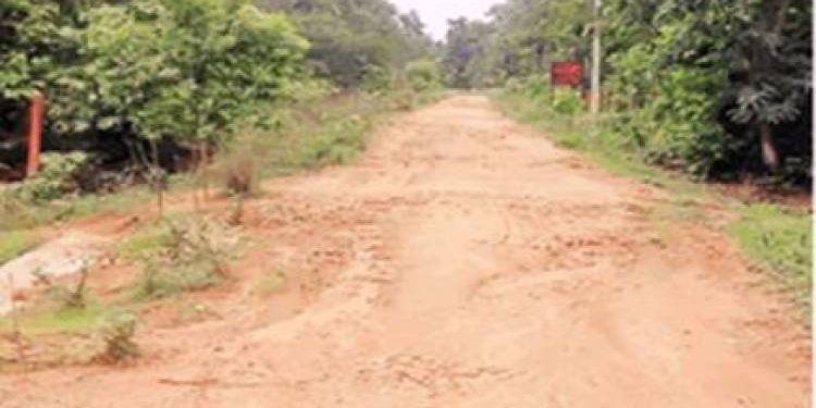 ખેડૂતો જમીન આપે તો રોડ બને..!