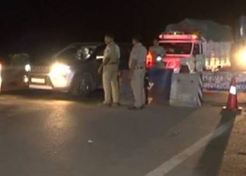 પોલીસને નાકાબંધી દરમિયાન મળી ગયું એક કરોડ ઉપરનું ચરસ